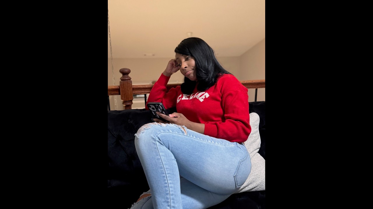 Sharra gets a frustrated call from Dutchess about them taking Destiny to Miami