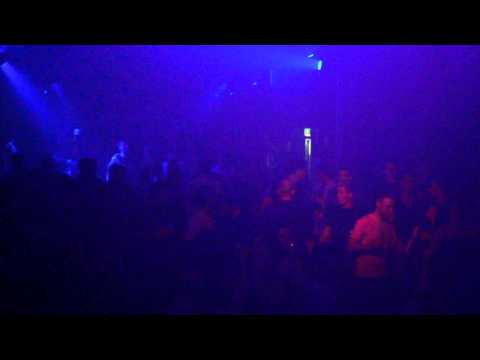 Dj Sickboy live @ Advance NYE 31.12.2011 Cembrankeller/Linz Part 3.AVI