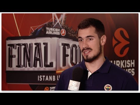 Team Arrival: Fenerbahce Istanbul