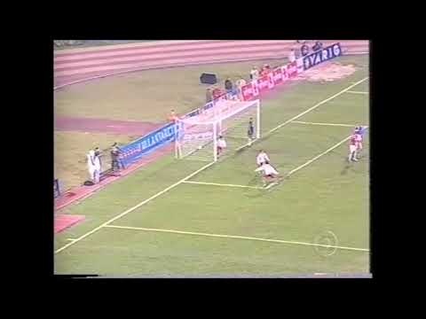 Paraná 1 x 2 Internacional - Campeonato Brasileiro 2004