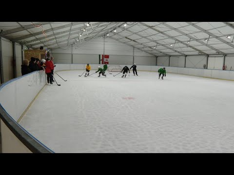 A vírusjárvány függvénye a jégcsarnok megnyitása