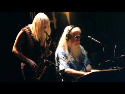 Leon Russell (with Edgar Winter) - Dixie Lullaby