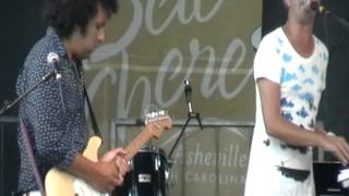 Los Amigos Invisibles #1 Amor /Sexy﻿ /Que Rico /Yo No se @ Bele Chere Asheville 7/27/12