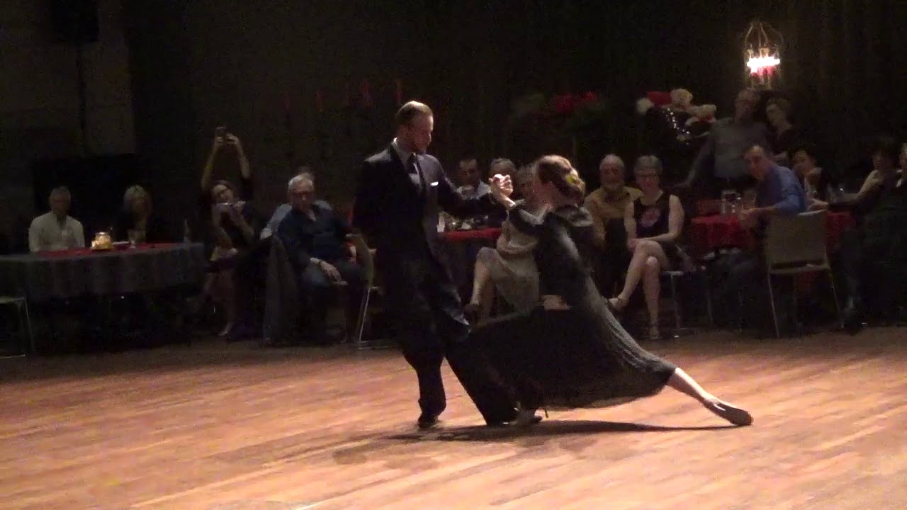 Tango performance Liz & Yannick Vanhove - Christmas milonga Corrientes Lommel 2019 - Bis