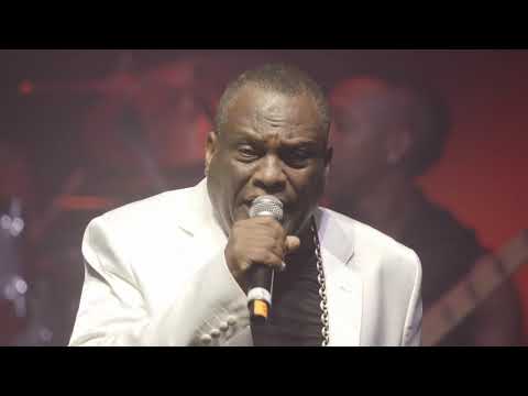 TABOU COMBO  Le concert des 50 ans - 06   Mabouya (Zénith de Paris 2018)