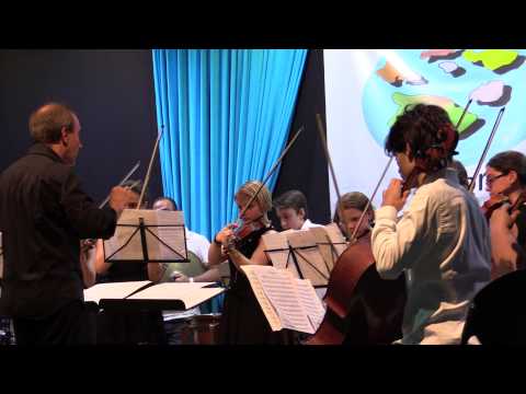 Orchestra Giovanile "A.Impullitti" esegue: "O fortuna"- Saggio Scuola Impullitti 2015