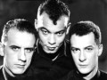 Fine Young Cannibals - Funny How Love Is - Original Version