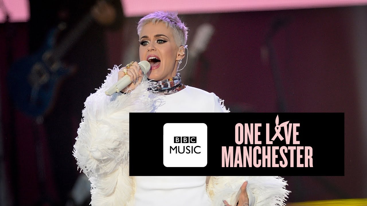 Katy Perry - Roar (One Love Manchester) thumnail