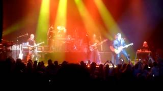 Travis Tritt - Put Some Drive In Your Country (Live In Montreal)