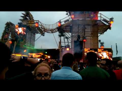 RAM @ Luminosity Beach Festival - Three Kings - Frozen (Russenmafia remix)