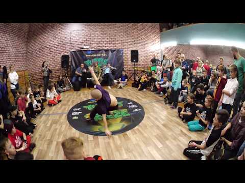 bboy Kiri Boss vs bgirl Клубничка - брейкданс чемпионат TurtleFreeze Battle