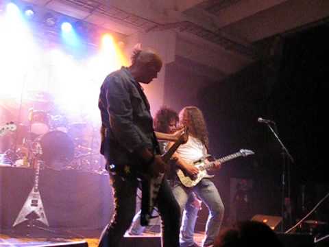 Chris Laney & Zinny Zan - Don't Care 'Bout Nothin' - Stockholm Rock Out 10.9.2010