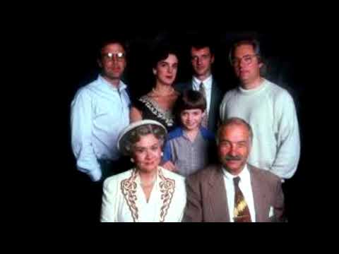 13 Facts About Barry Levinson's Avalon