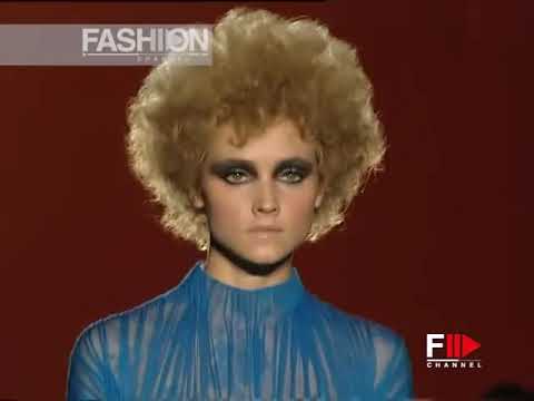 VERSACE Haute Couture Spring Summer 2001 Paris - Fashion Channel