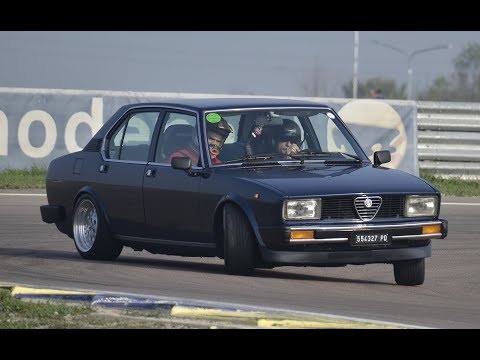 Alfa Romeo ALFETTA 2.0 Twin Spark