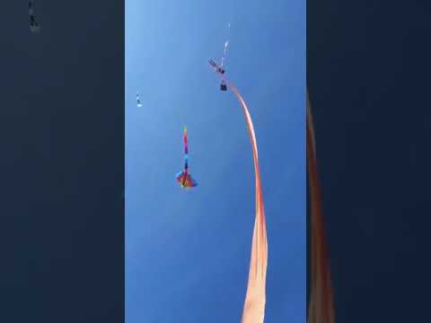 Воздушные змеи это весело говорили они