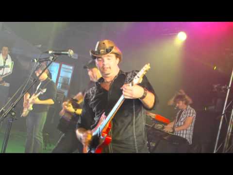 Kenny Rogers - The Gambler (by McAlister Kemp) Gympie Muster 2011