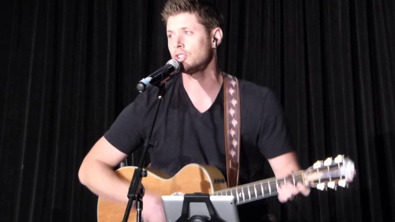 Jensen Ackles singing Simple Man at #VanCon thumnail