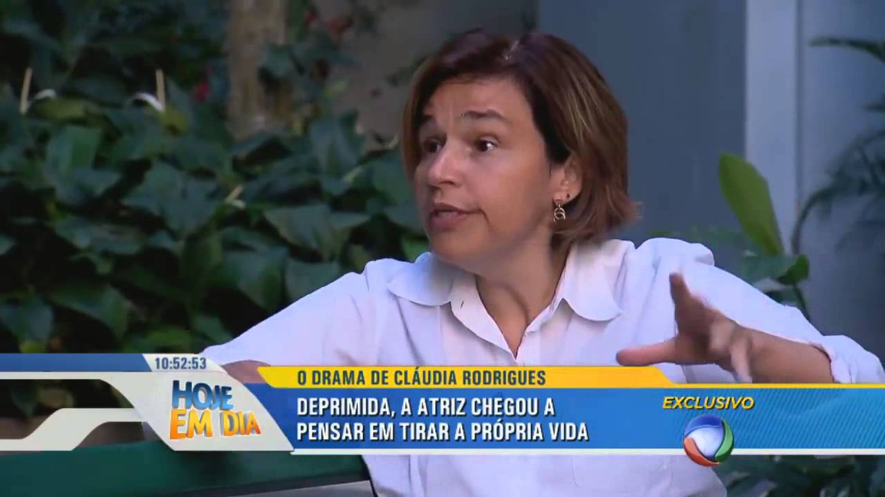 Atriz Cláudia Rodrigues fala sobre a luta contra a esclerose múltipla