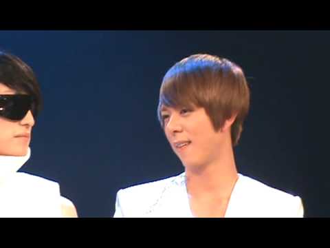 100529 ZE:A Junyoung Being cute at Daejeon