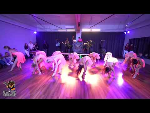 Sara Panero Ladies Team | CHANTEL - CONGELADO | Bachata Sensual | Show