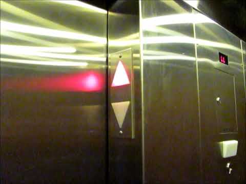 Talking Schindler 400A Traction Elevators at Country Inn & Suites, Grand Rapids, MI (East)