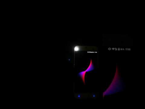 ZTE Blade S7  Blitzlicht leuchtet dauerhaft