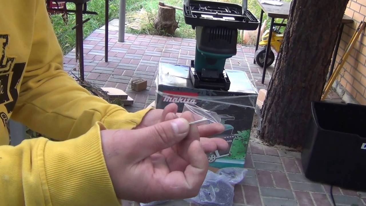 измельчитель электрический ryobi rsh2545b 2. измельчитель бош bs1122a. видео обзор измельчителя. измельчитель кухонный с сеточкой. измельчитель травы крюгер.