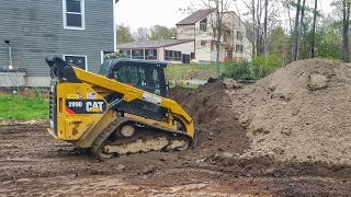 How To: Spreading Top Soil With A Skidsteer