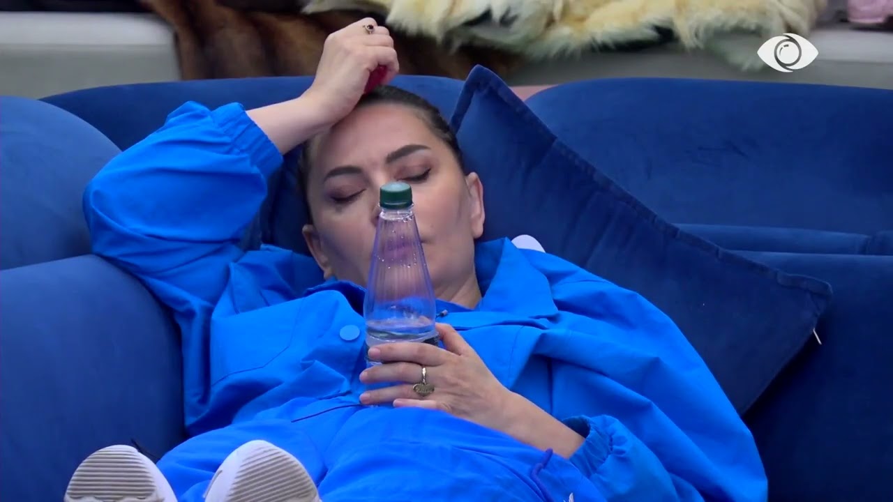 “Qetësohu”/ Debat mes Loredanës dhe Gjestit: Zërin mos të ta dëgjoj