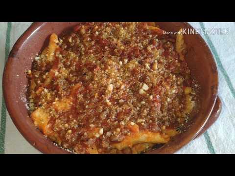 Fusilli integrali al forno con ragรน di lenticchie. Ricetta vegana