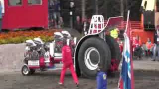 preview picture of video '2008 EM i tractor pulling, Bryne Norway Video 6'