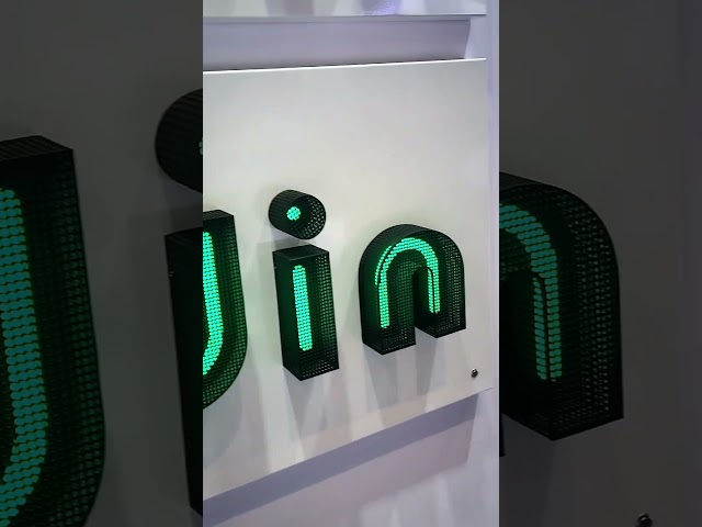 Vídeo relacionado con ADVPRO Tattoo Piercing Shop Illuminated Dual Color LED Enseigne Lumineuse Neon Sign Blanc et Rouge 300 x 210mm st6s32-i0482-wr