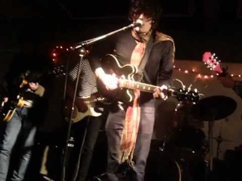 thelightshines - All On My Own (Live @ The Macbeth, London, 31.03.13)