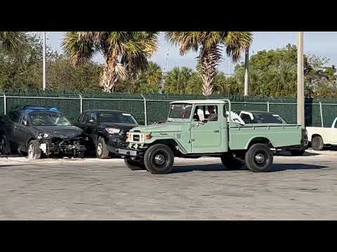 Toyota Land Cruiser HJ47