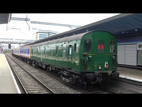 West Coast Railways 33025 hauling 4CEP 7105 and MLVs 68002 & 68001 through Reading