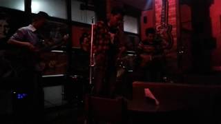 Gray Matters @ Hi spirts with the song Sometime love by Roben Ford