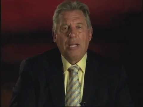 Minute With Maxwell: Victor Or Victim - John Maxwell Team