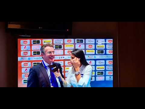 Volley, supercoppa di Perugia, 3-2 a Civitanova. Festa per Gino Sirci e Simone Camardese. Lorenzetti