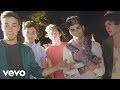 One Direction - Live While We're Young (Behind The Scenes)