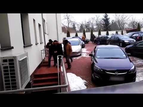 Policjanci CBŚP zatrzymali członków starego gangu pruszkowskiego, wśród nich Słowik Parasol i Wańka