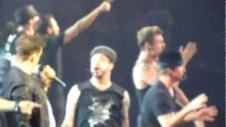 [HD] NKOTBSB - Larger Than Life &amp; Dance Off Intro - Toronto Air Canada Centre ACC - June 8 2011