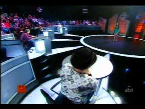 Juliana a mulher Arroto 2011 no QST