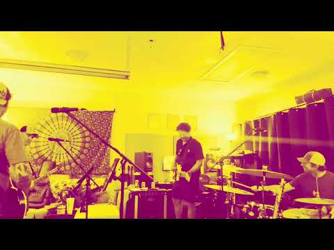 The Satellites Rehearsals...  AMPS!  GUITARS!  BASS!  DRUMS!  OUTROS!