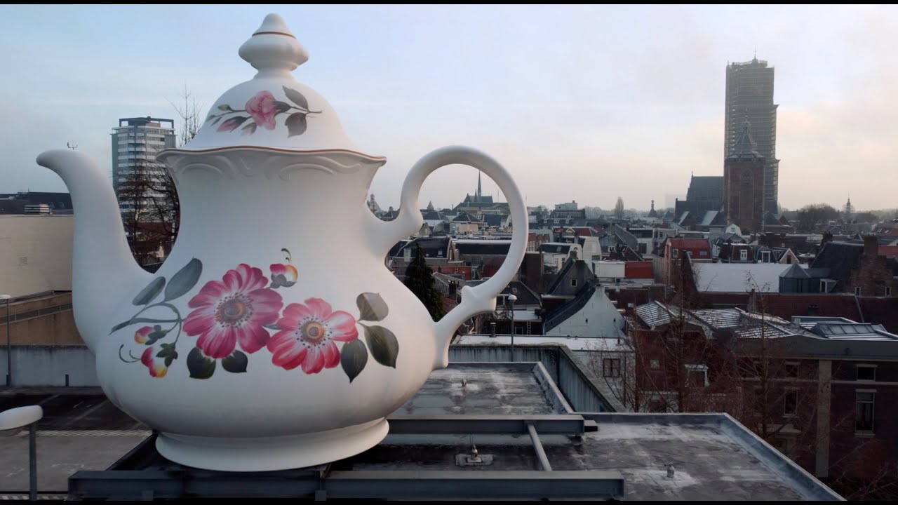 Flying 'through' Utrecht