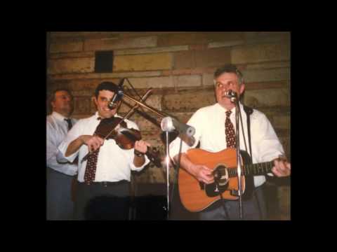 Apple Blossom Bluegrass Band - Legend Of The Rebel Soldier