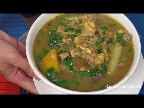 Cambodian Traditional Food - Chicken Soup With Mix Fresh Vegetables - Samloar Korkou Video