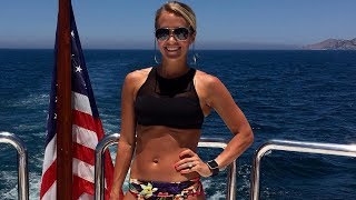 Carrie Underwood Bikinis Up for Anniversary Vacation