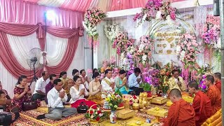 Elegant Khmer Bride and Groom in a Magical Ceremony ✨💍 #KhmerBride #CambodianWedding
