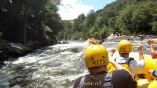preview picture of video 'GoPro POV White Water Rafting. Upper Pigeon River'